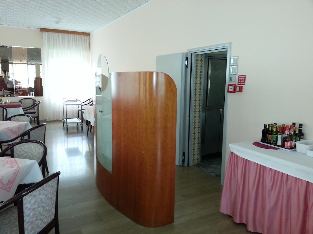 Hotel Glenn Rimini Exterior foto